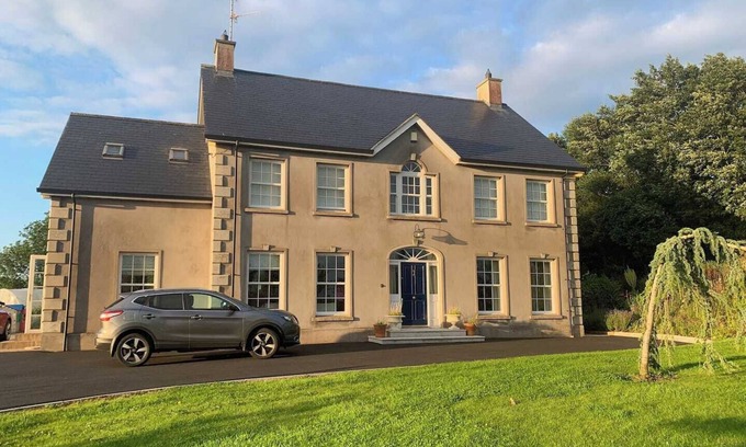 Scotch Street House | A haven in the Orchard County.