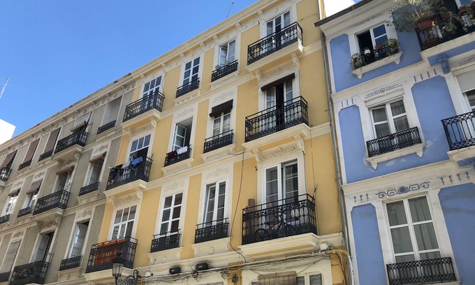 El Botanic Apartment | A home from home in the center of Valencia, with a spacious balcony