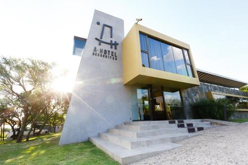 Merlo Hotel | A Hotel Decosuites