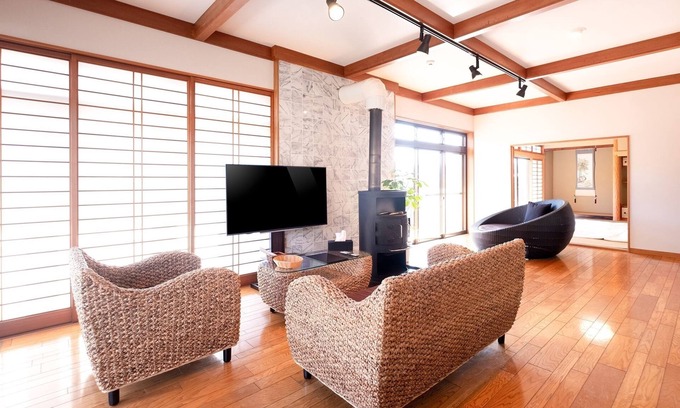 Yufuin Onsen House | A hotel limited to one group per day /Yufu Ōita