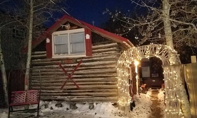 Red Lodge Cabin | A Little Cabin with Hot Tub in Red Lodge, Montana.