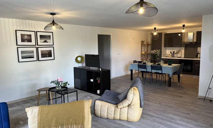 Caremeau Apartment | A little paradise between town and garrigue