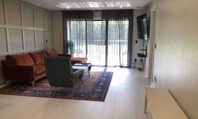 Wesley Chapel Condo | A little Piece of Paradise - newly renovated condo