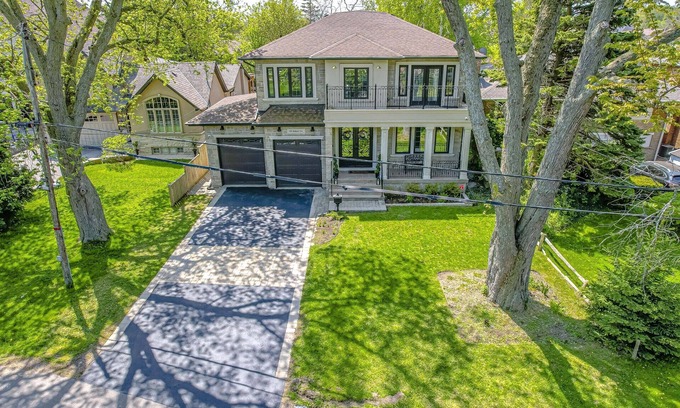 Port Union House | A Luxurious Custom Built Home Designed With Passion, Located Port Union Village