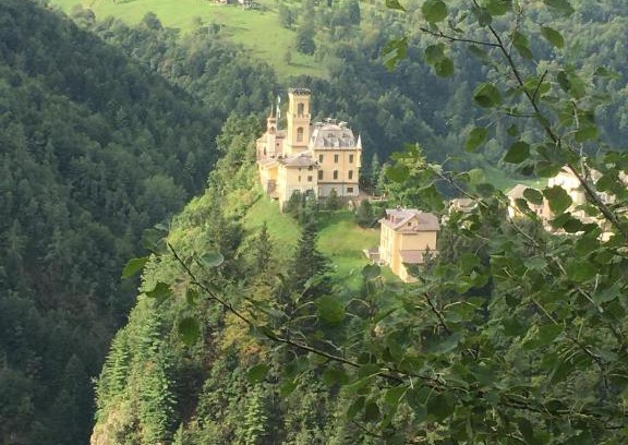 Cervatto Apartment | a magic retreat