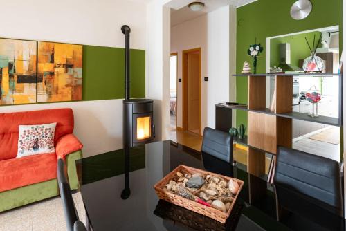 Bussi sul Tirino Apartment | A mezzo ferro
