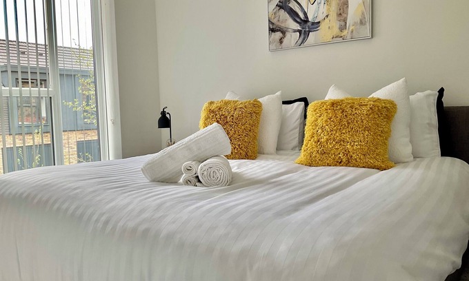 Birmingham House | A modern 3bed House nr Central Birmingham|Free Parking