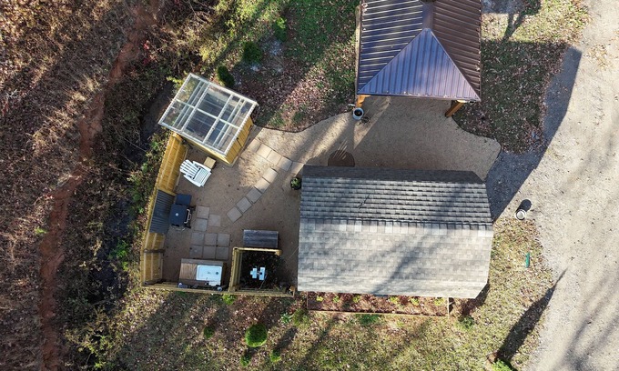 Cleveland Cabin | A perfect location for access to Greenville Counties best outdoor activities!
