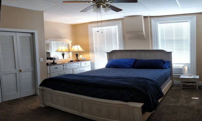 Columbia City Apartment | ⭐A Perfect Place!⭐ One Bed Room Apt near downtown Columbia City