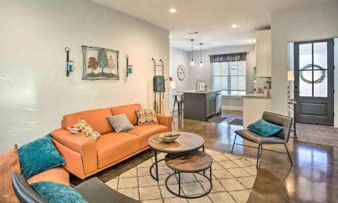 Denison House | A Perfect vacation spot in Denison