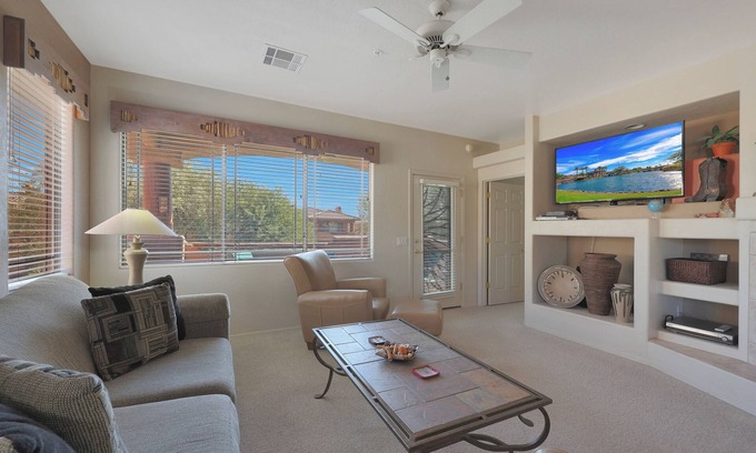 Central Scottsdale Condo | A perfectly comfortable and perfectly located Scottsdale condo