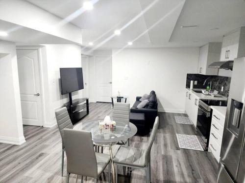 Brampton Apartment | A Place to Call Home - 2 BR Basement