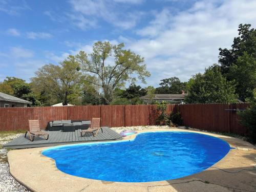 South Pensacola House | A Poolside Paradise