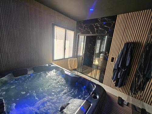 Malataverne Apartment | a relaxing night for lovers