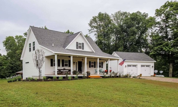 Pullman House | A River Runs Through It-10 private acres on Black River South Haven