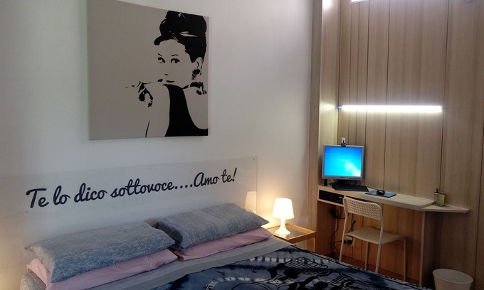 Zona XXX Castel Fusano Apartment | A romantic and complete 24-sqm studio apartment surrounded by greenery near the sea