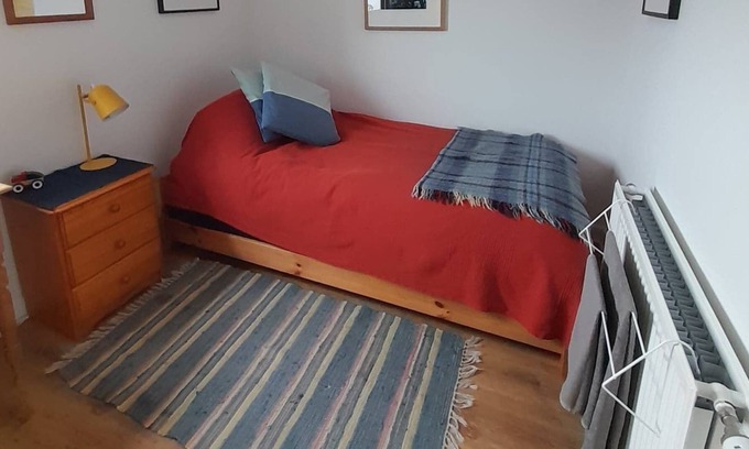 Lewis and Harris House | A Scenic and Restful Stop