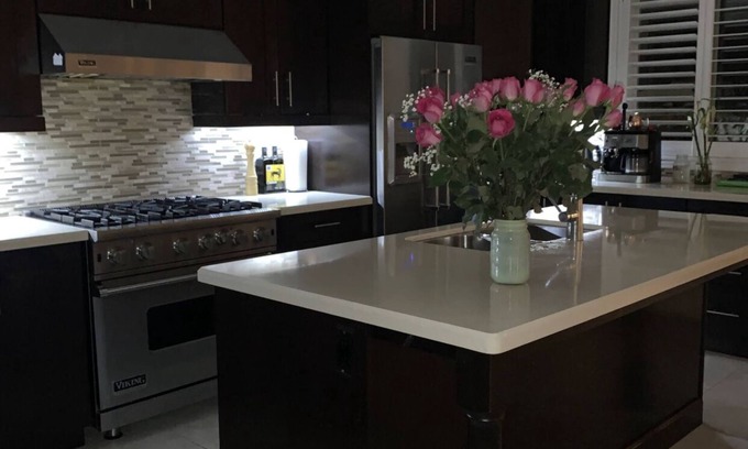 Barrie House | A serene and soulful Retreat for getaway , Swim away in our pool