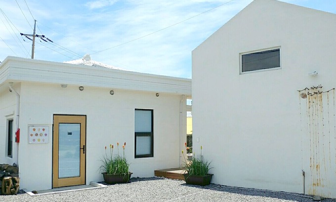 Jungmun House | A shell in jeju -Stay with shells and arts