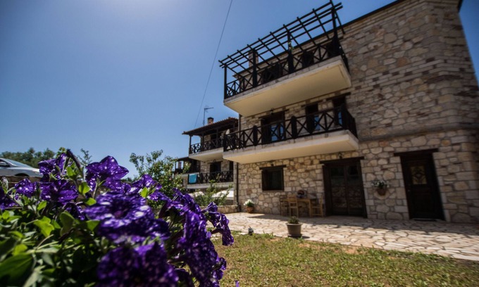 Nea Propontida House | a stone house that impresses with its beauty