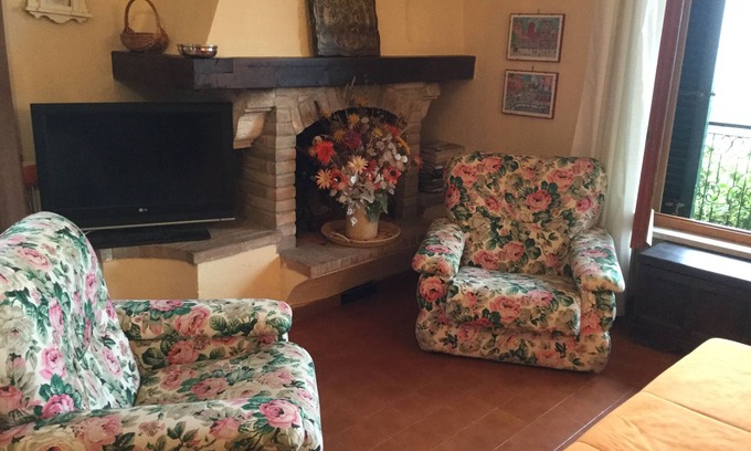 San Feliciano House | A terrace on the lake Trasimeno
