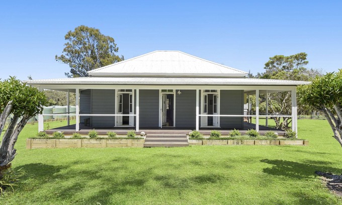 Fernbank Creek Other | A timeless beauty of 1880s mahogany farm cottage
