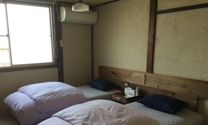 Kawasaki House | A traditional Japanese wooden small house in downtown. Accessible and convenient