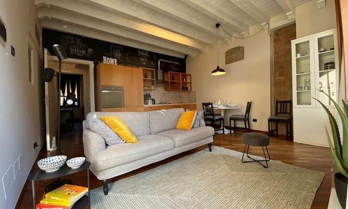 Centro Storico Nord Apartment | A view on Brescia's rooftops