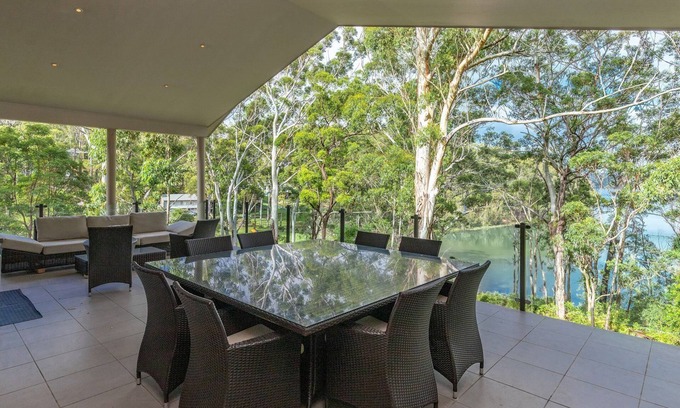 Smiths Lake House | A Yarraangunthi at Smiths Lake