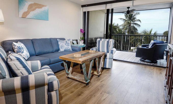 Key Largo Condo | A409 Moon Bay 2 Bedrooms, 2 Bath