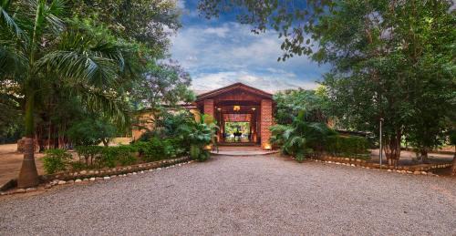 Ramnagar Resort | Aacorn Hideaway Resort & Spa