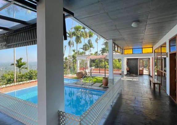 Muttil South House | Aambal Villa Homestay