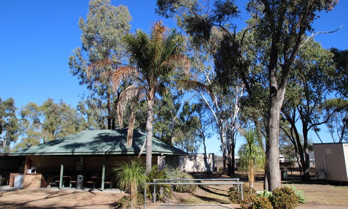 Jandowae RV Rental | AAOK Jandowae Accommodation Park