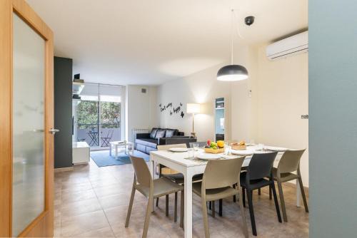 El Camp de l'Arpa del Clot Apartment | AB Sagrada Familia - Sant Pau