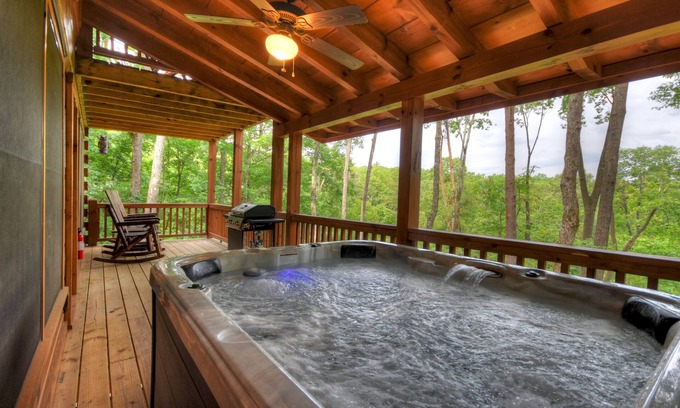 Cherry Log Cabin | Absolute Relaxation - Cherry Log