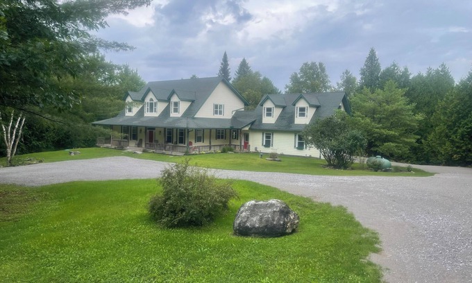 Trent Lakes House | Absolutely Private Waterfront!