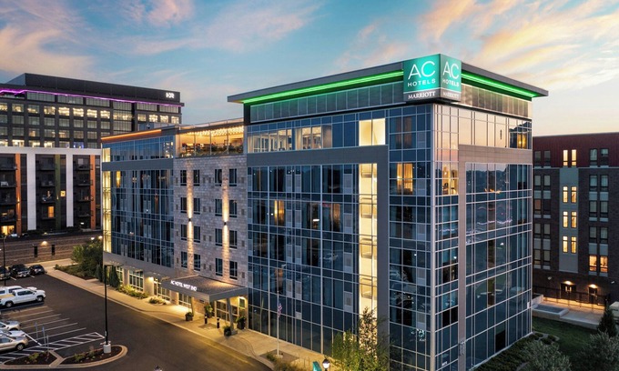 St. Louis Park Hotel | AC Hotel by Marriott Minneapolis West End