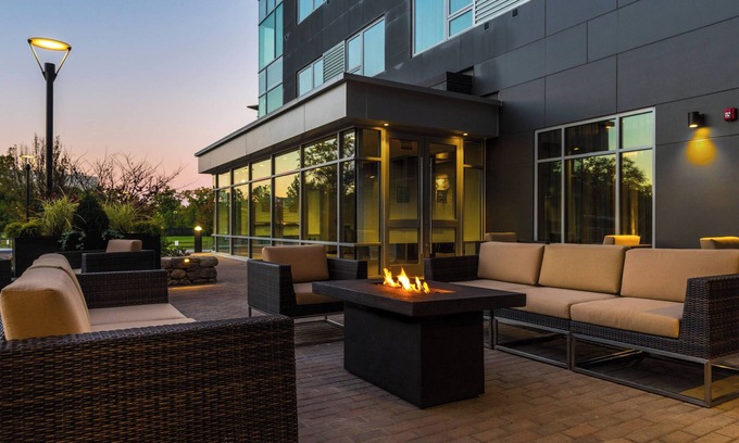 North Cambridge Hotel | AC Hotel by Marriott Boston Cambridge