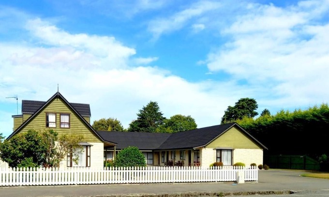 Ashburton Hotel | Academy Lodge Motel