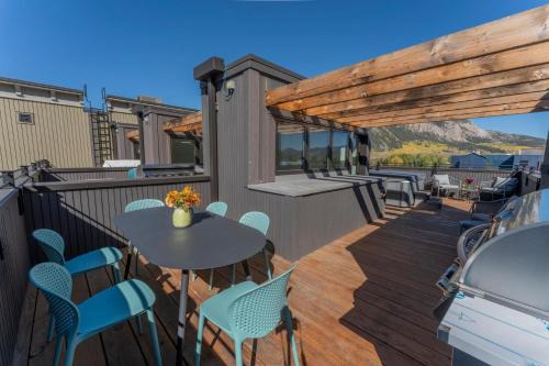 Crested Butte House | Academy Place | Wild Iris
