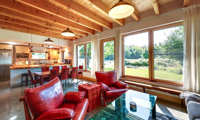 Otter Creek House | Acadia Home with Rooftop Deck - Close to Trails!
