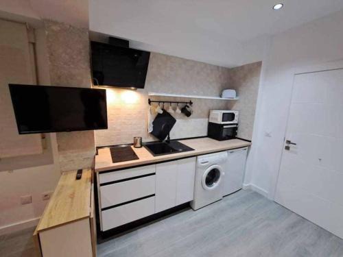 Jaen Apartment | ACC Serrano aparcamiento cercano