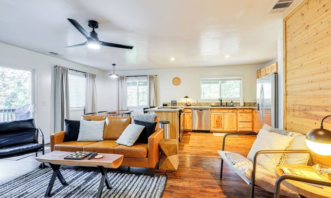 Groveland Cabin | Access to Pine Mountain Lake: Family Cabin w/Deck
