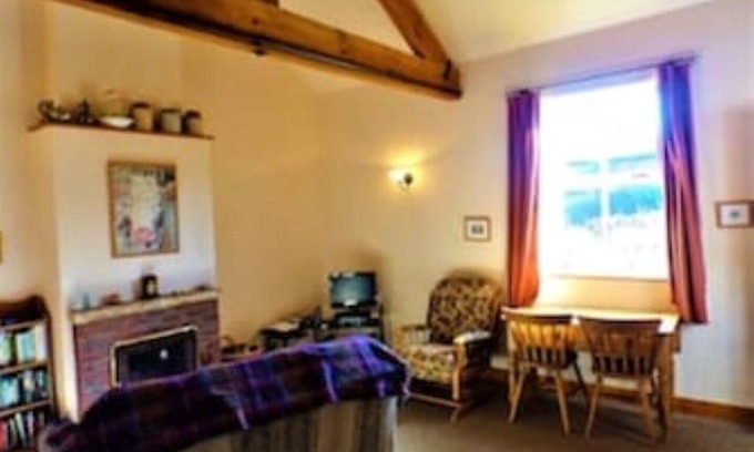 Scawton House | Accessible Cottages In Farm Setting - Swallow Cottage