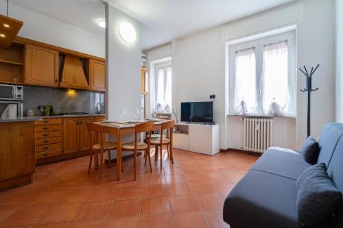 Rho Apartment | Accogliente Appartamento a 5 minuti da Rho Fiera