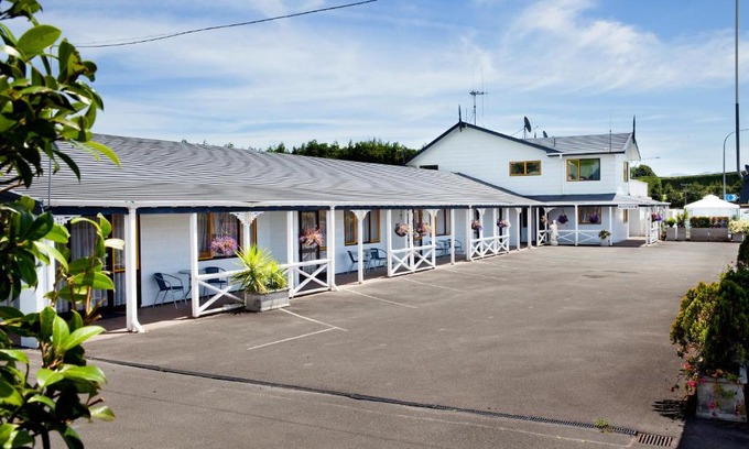 Te Puna Resort | Accommodation Te Puna