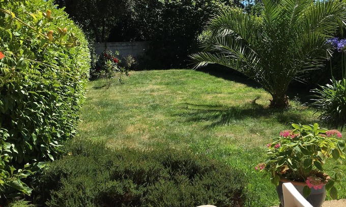 Benodet Apartment | Accommodation with garden and garage, 100 meters from the beach and the Thalasso