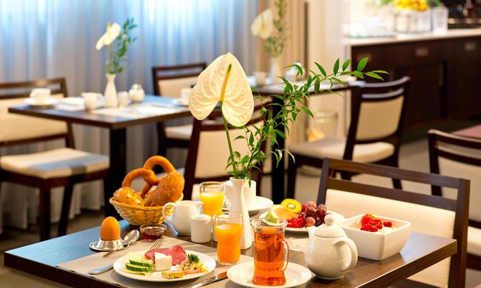 Laubegast Hotel | ACHAT Hotel Dresden Elbufer