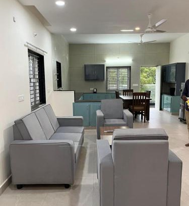 Tirupati Apartment | Achyuta Homestay