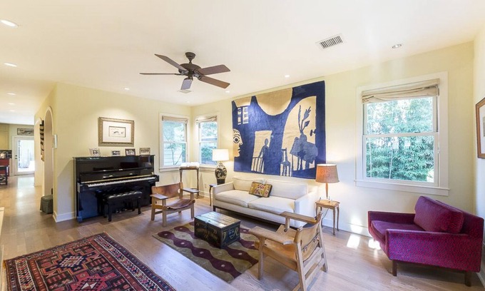 Barton Heights House | ACL Ideal - Zilker Villa!